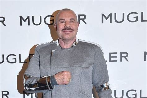 Le couturier français, Thierry Mugler, est décédé .